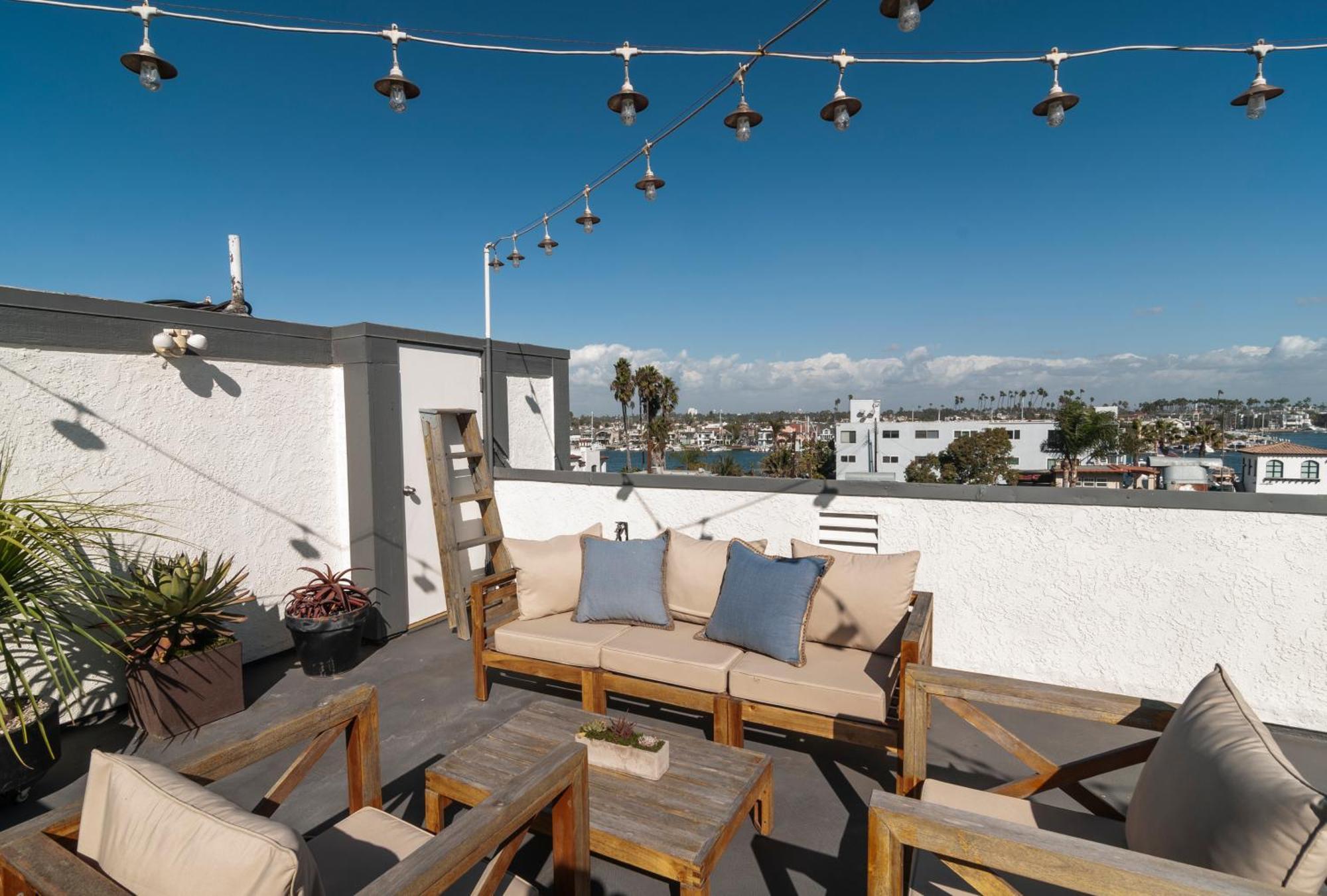 50 M To Sand Lgb 2 King Suites Long Beach Exteriör bild
