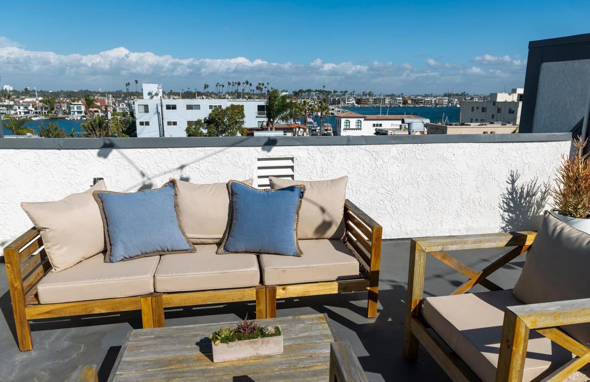 50 M To Sand Lgb 2 King Suites Long Beach Exteriör bild